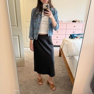 uniqlo black satin a line slip midi skirt